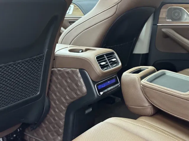 Mercedes-Benz GLE-Class — Фото автомобиля 20