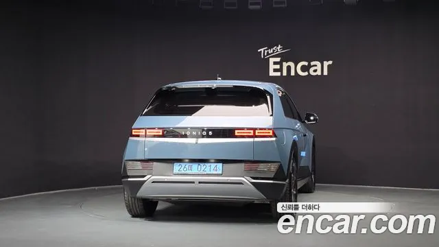Hyundai Ioniq 5 — Фото автомобиля 4