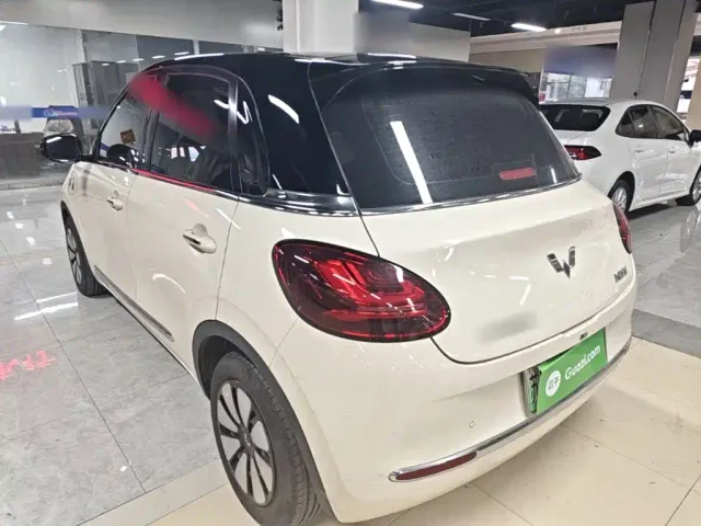 Wuling Bingo — Фото автомобиля 4
