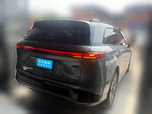 Xpeng G9 — Фото автомобиля 2
