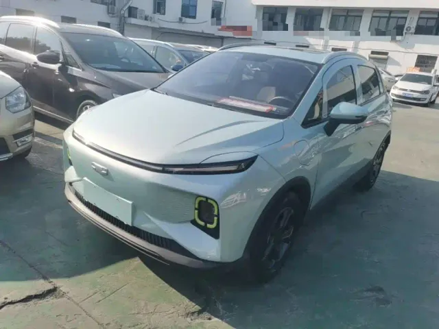 Фотография автомобиля — Geely Geometry E Firefly