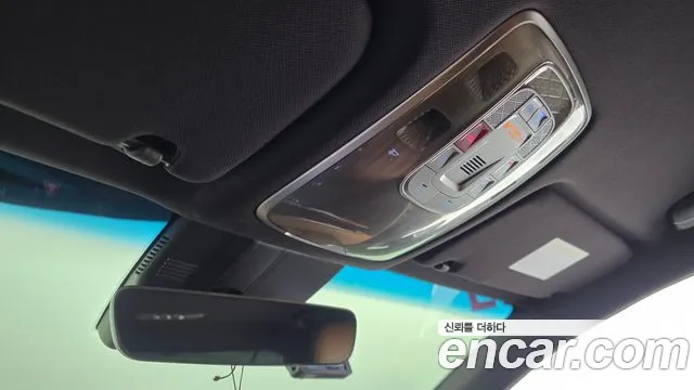 Genesis G80 Бензин 2.5 турбо AWD — Фото автомобиля 16