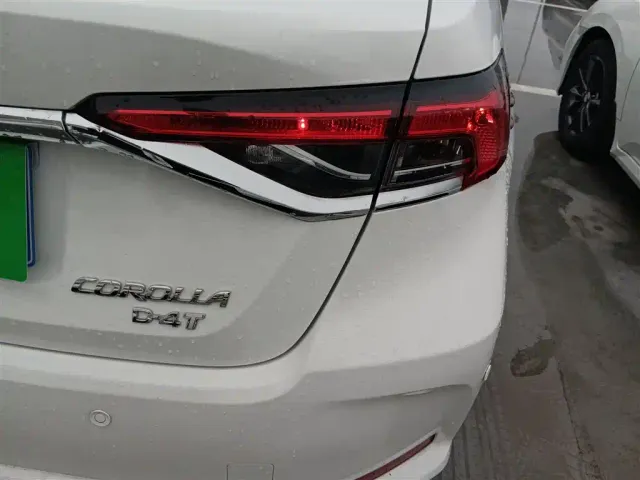 Toyota Corolla — Фото автомобиля 7