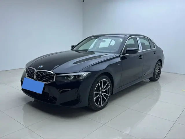Фотография автомобиля — BMW 3 Series