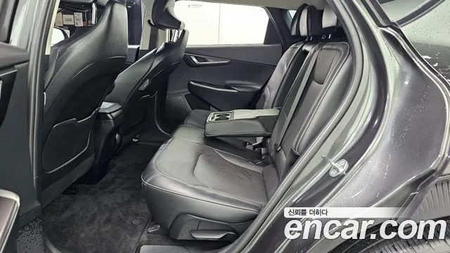 Kia EV6 — Фото автомобиля 18