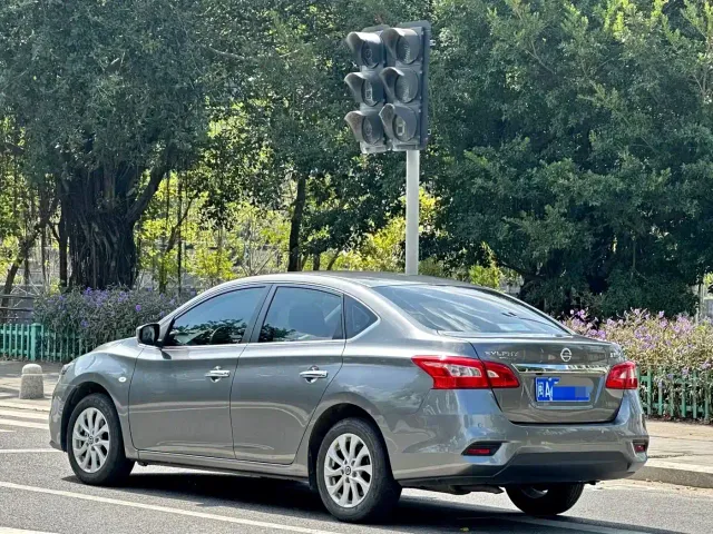 Nissan Sylphy — Фото автомобиля 4