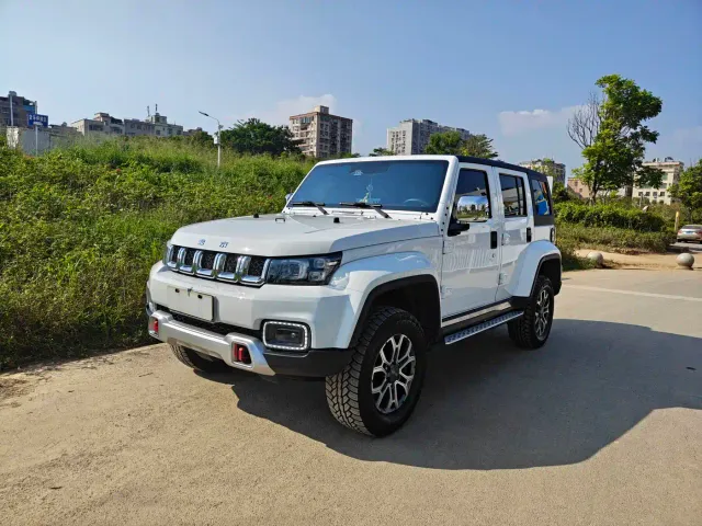 Фотография автомобиля — BAIC BJ40