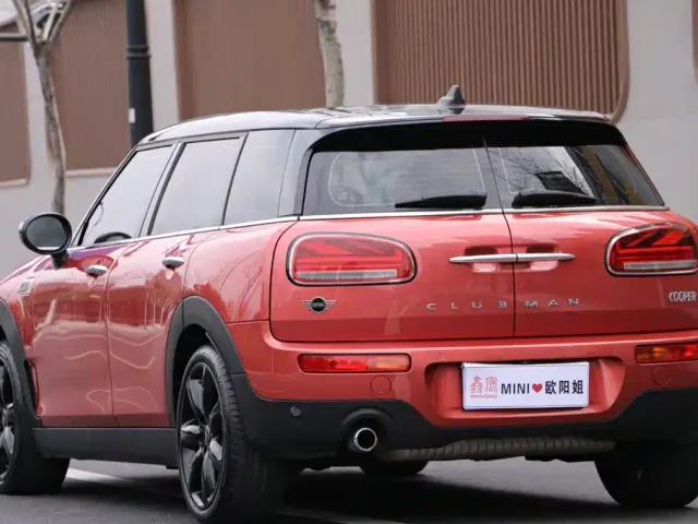 MINI Clubman — Фото автомобиля 12