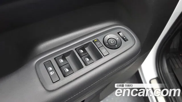 Hyundai Santafe — Фото автомобиля 25