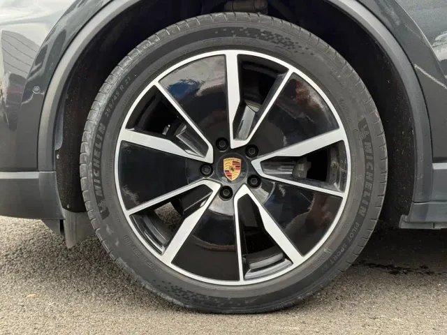 Porsche Macan EV — Фото автомобиля 6