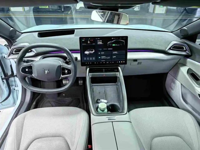 Arcfox Alpha S5 — Фото автомобиля 7