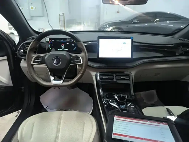 BYD Qin PLUS — Фото автомобиля 9