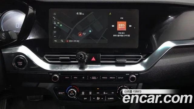 Kia Niro Niro Plus Air — Фото автомобиля 14