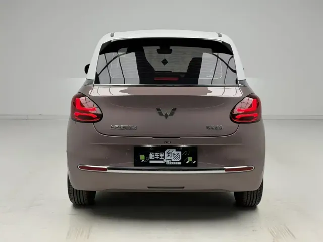 Wuling Bingo — Фото автомобиля 5