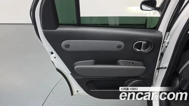Hyundai Casper Electric — Фото автомобиля 14
