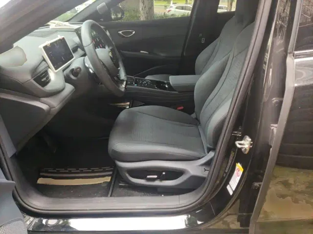 BYD Seal 06 GT — Фото автомобиля 16