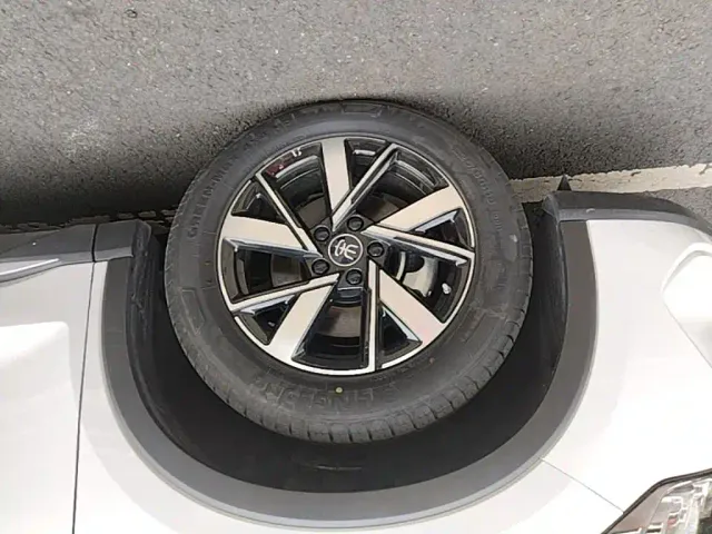 BYD Song Pro — Фото автомобиля 22