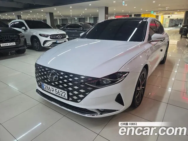 Фотография автомобиля — Hyundai Grandeur Grandeur (New)