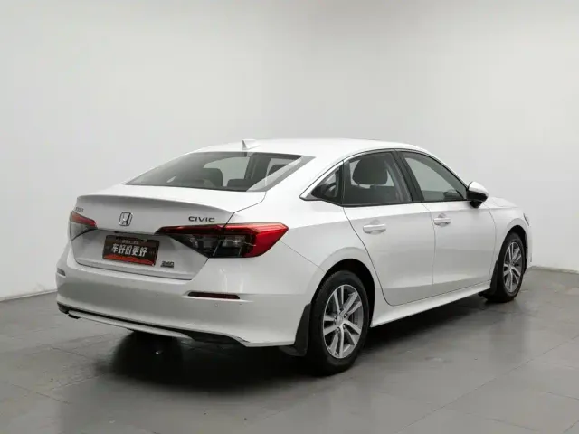 Honda Civic — Фото автомобиля 2