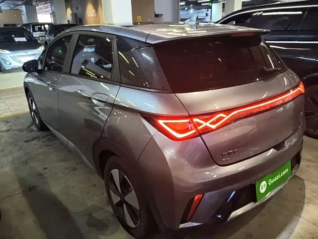 BYD Dolphin — Фото автомобиля 4
