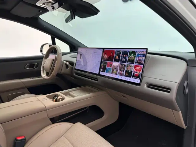 Li Auto i6 — Фото автомобиля 11