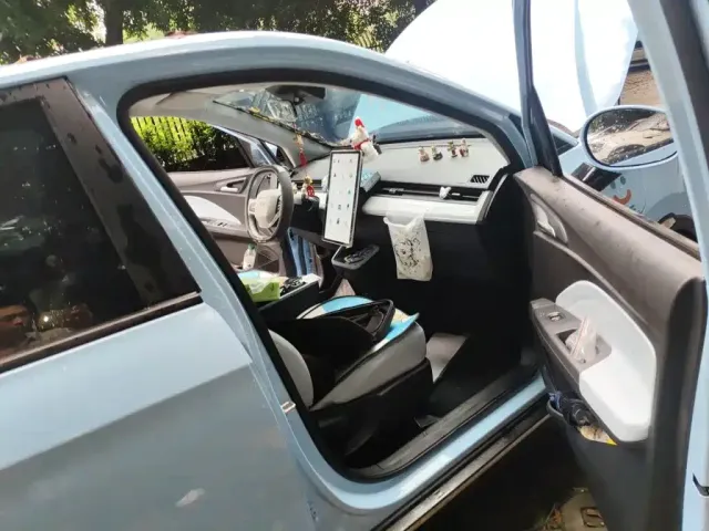 Nezha Auto Nezha AYA 2023 Model 318 Lite — Фото автомобиля 16
