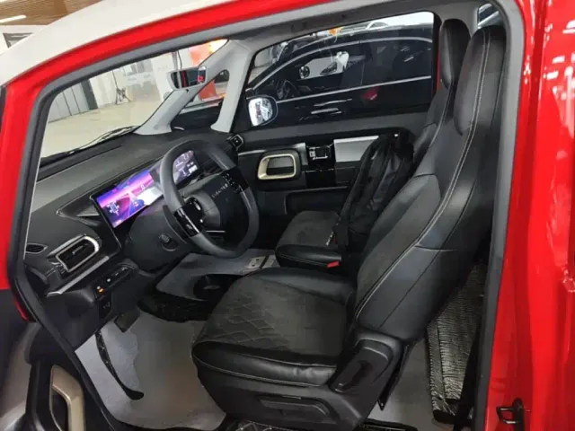 Baojun KiWi EV — Фото автомобиля 14