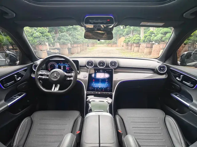 Mercedes-Benz C-Class — Фото автомобиля 12