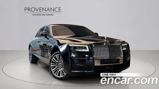 Rolls-Royce Ghost — Фото автомобиля 15