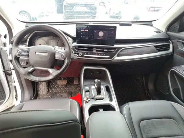 Haval H6 — Фото автомобиля 9