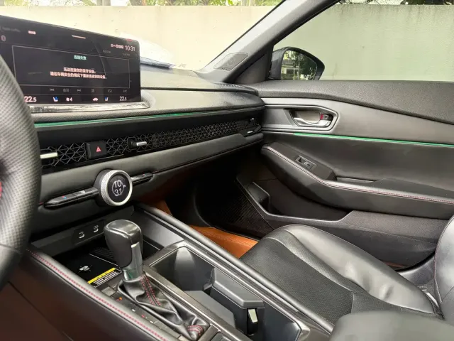 Honda Accord — Фото автомобиля 12