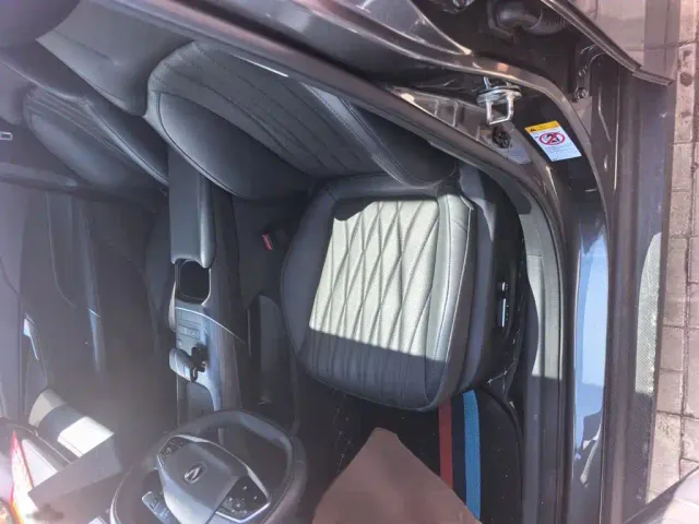 Changan Lamore — Фото автомобиля 11