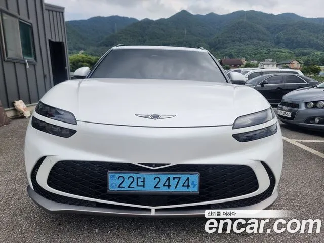 Genesis GV60 — Фото автомобиля 3