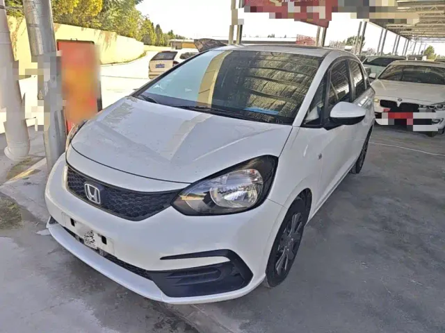 Фотография автомобиля — Honda Fit