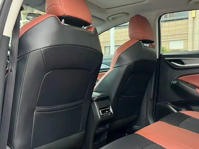 Changan Eado — Фото автомобиля 13