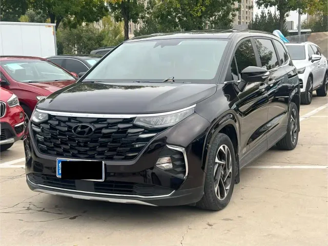 Фотография автомобиля — Hyundai Custo