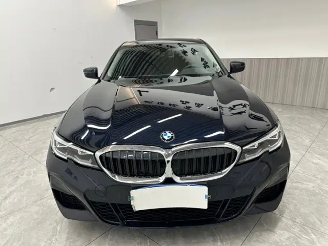 BMW 3 Series — Фото автомобиля 2