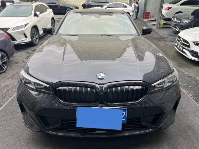 BMW 3 Series — Фото автомобиля 2