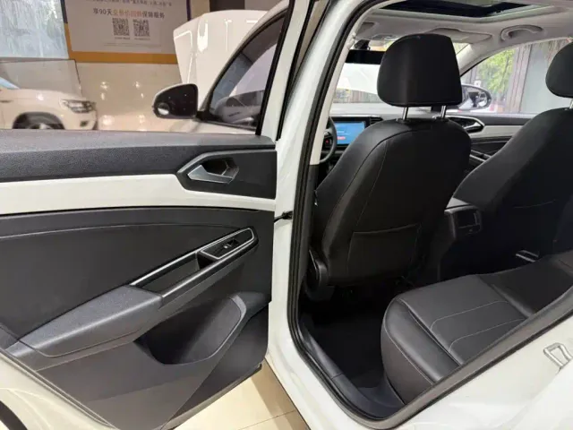 Jetta Jetta VS5 2022 280TSI Automatic Enjoyment — Фото автомобиля 17