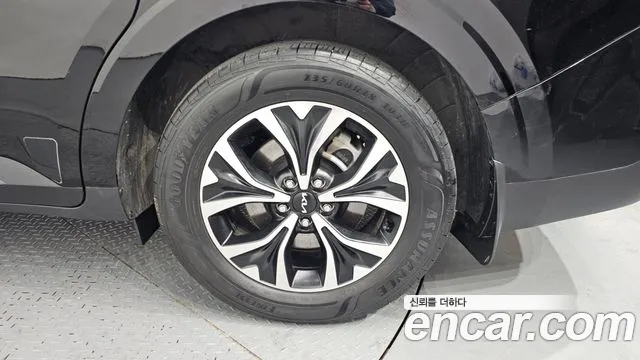 Kia Canival Carnival 4 поколение Дизель 9 мест Prestige — Фото автомобиля 5