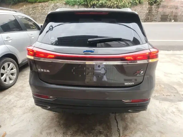 Changan X7 Plus — Фото автомобиля 5