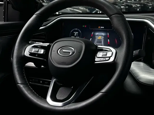 GAC Trumpchi GS8 — Фото автомобиля 20