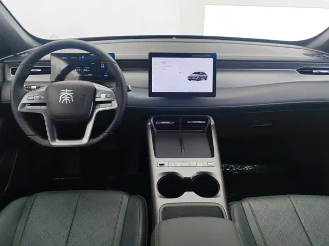 BYD Qin PLUS — Фото автомобиля 12