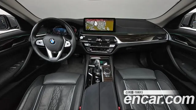 BMW 5-Series 5 серия (G30) 523d Luxury — Фото автомобиля 7