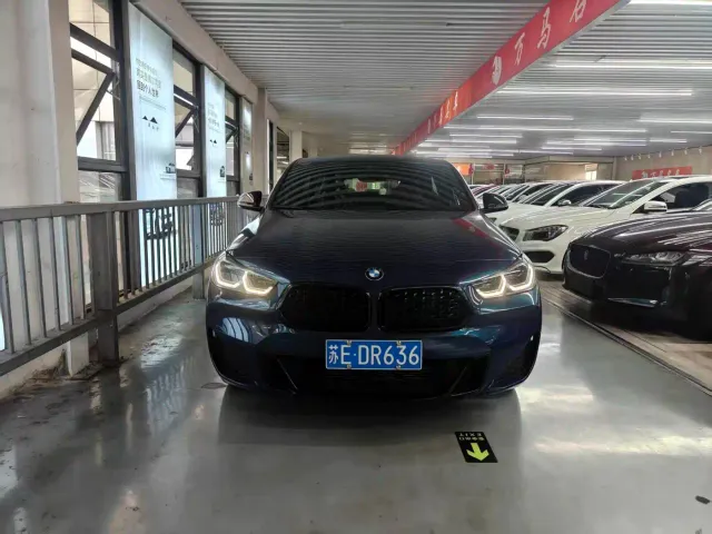 BMW X2 — Фото автомобиля 2