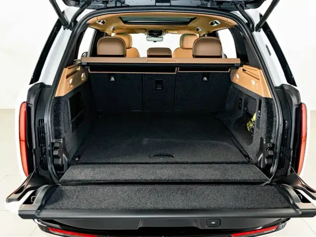 Land Rover Range Rover — Фото автомобиля 24