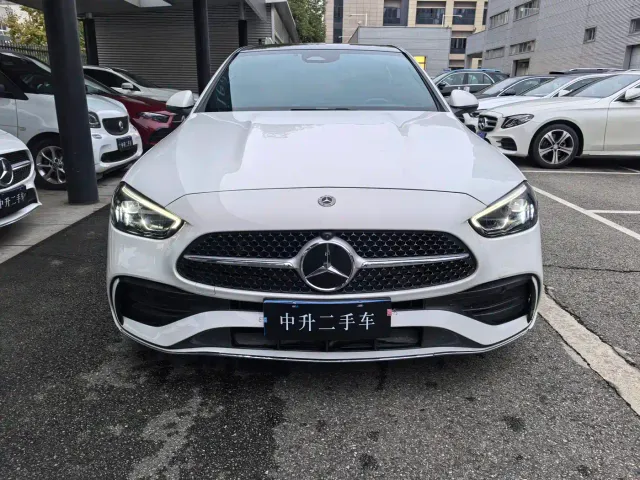 Mercedes-Benz C-Class — Фото автомобиля 2