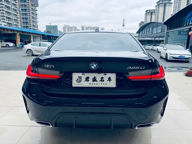 BMW 3 Series — Фото автомобиля 8