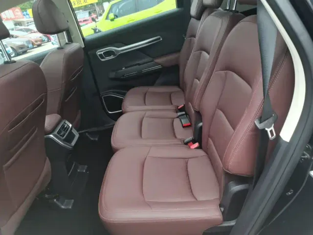 Geely Haoyue — Фото автомобиля 16