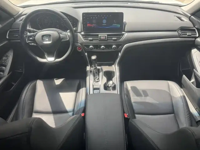 Honda Accord — Фото автомобиля 13